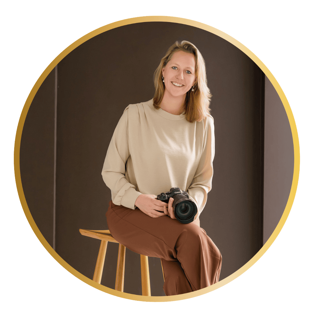 Personal Branding fotograaf personal branding fotoshoot personal branding branding fotoshoot ondernemer op de foto eigen beeldbank Martine van der Voort zakelijke fotografie brandingfotograaf